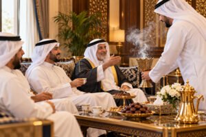 بخور العود التبخّر في المجالس الكويتية عبق الأصالة وفن الضيافة